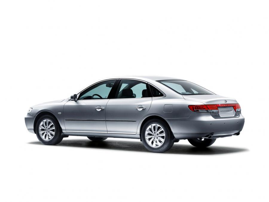  Hyundai Grandeur V6 2005 года  (фото 5 из 41)